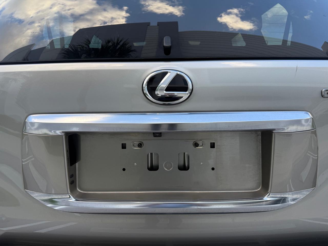 Lexus GX 460 Base 2023