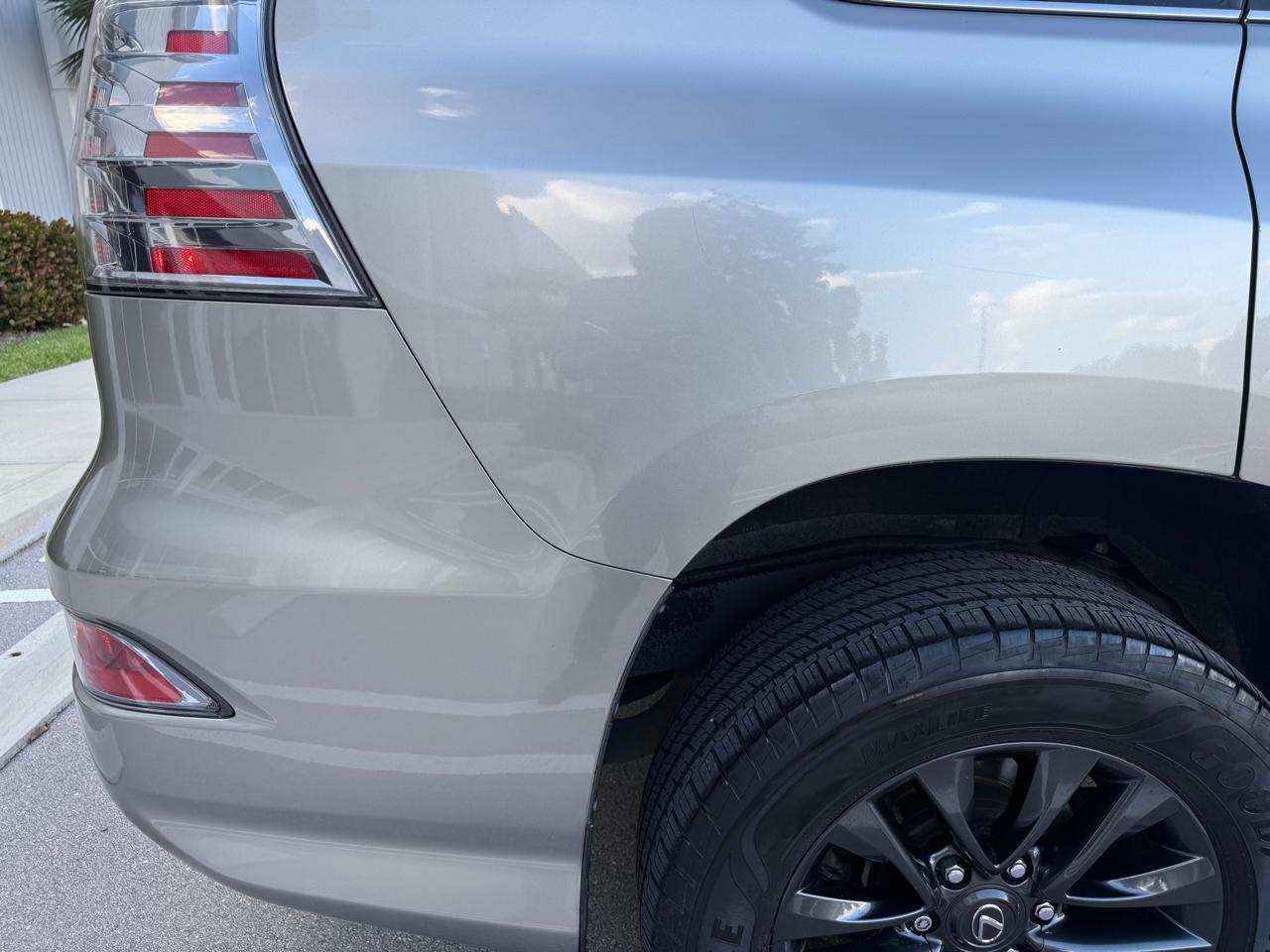 Lexus GX 460 Base 2023