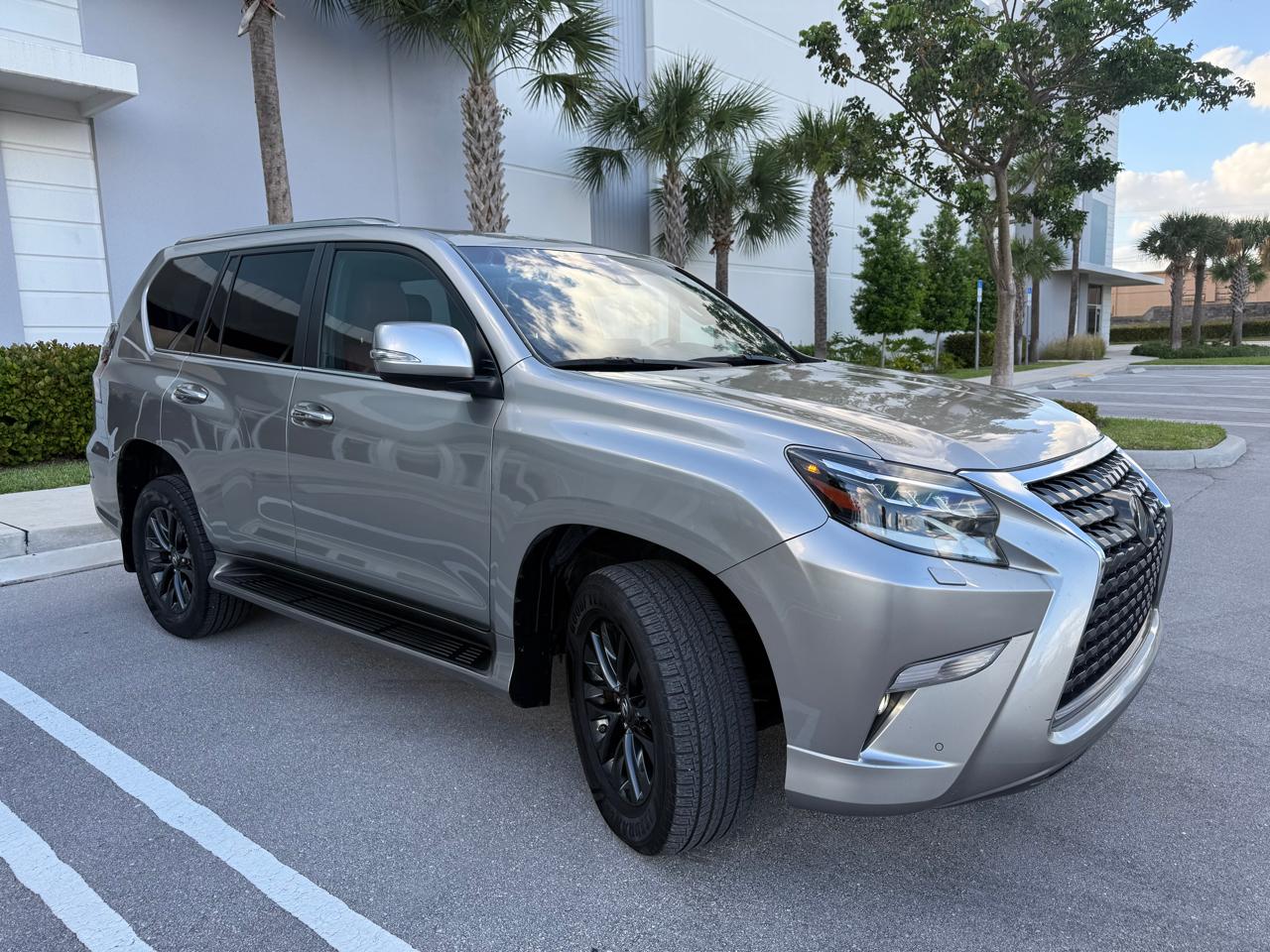 Lexus GX 460 Base 2023