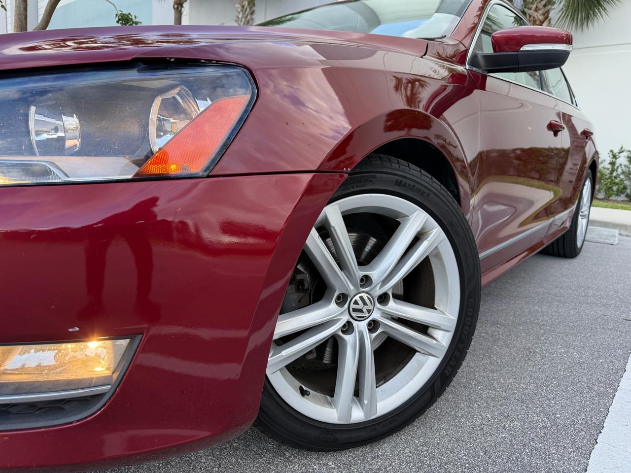 Volkswagen Passat TDI SEL Premium 6A 2015