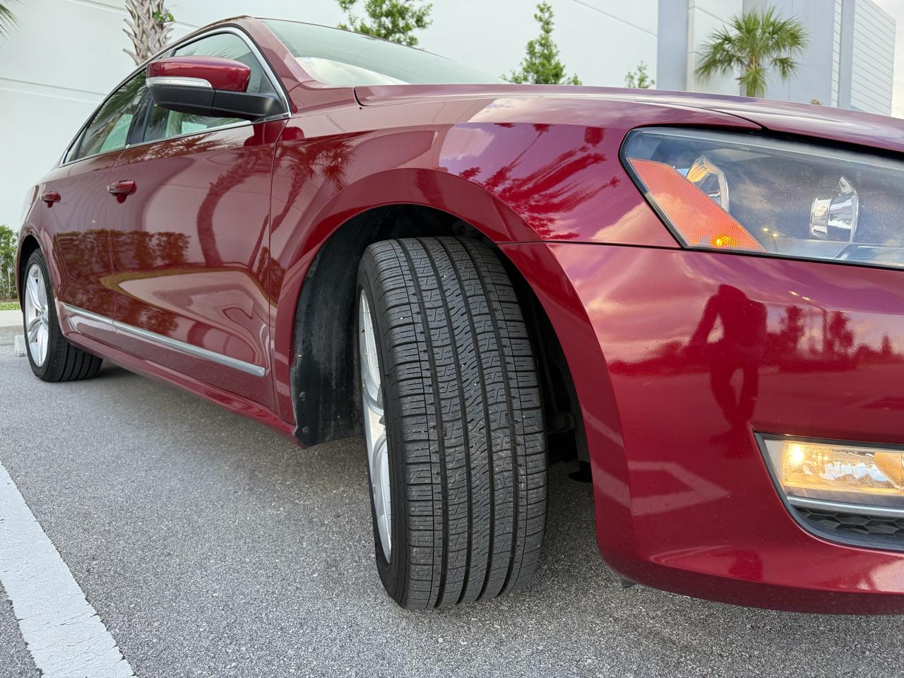 Volkswagen Passat TDI SEL Premium 6A 2015