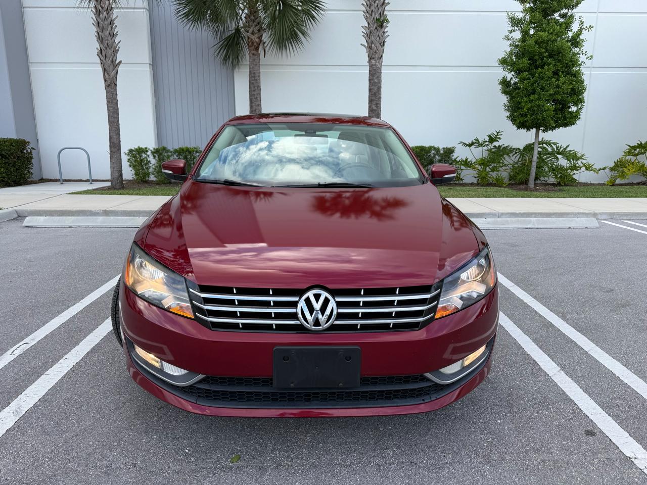 Volkswagen Passat TDI SEL Premium 6A 2015