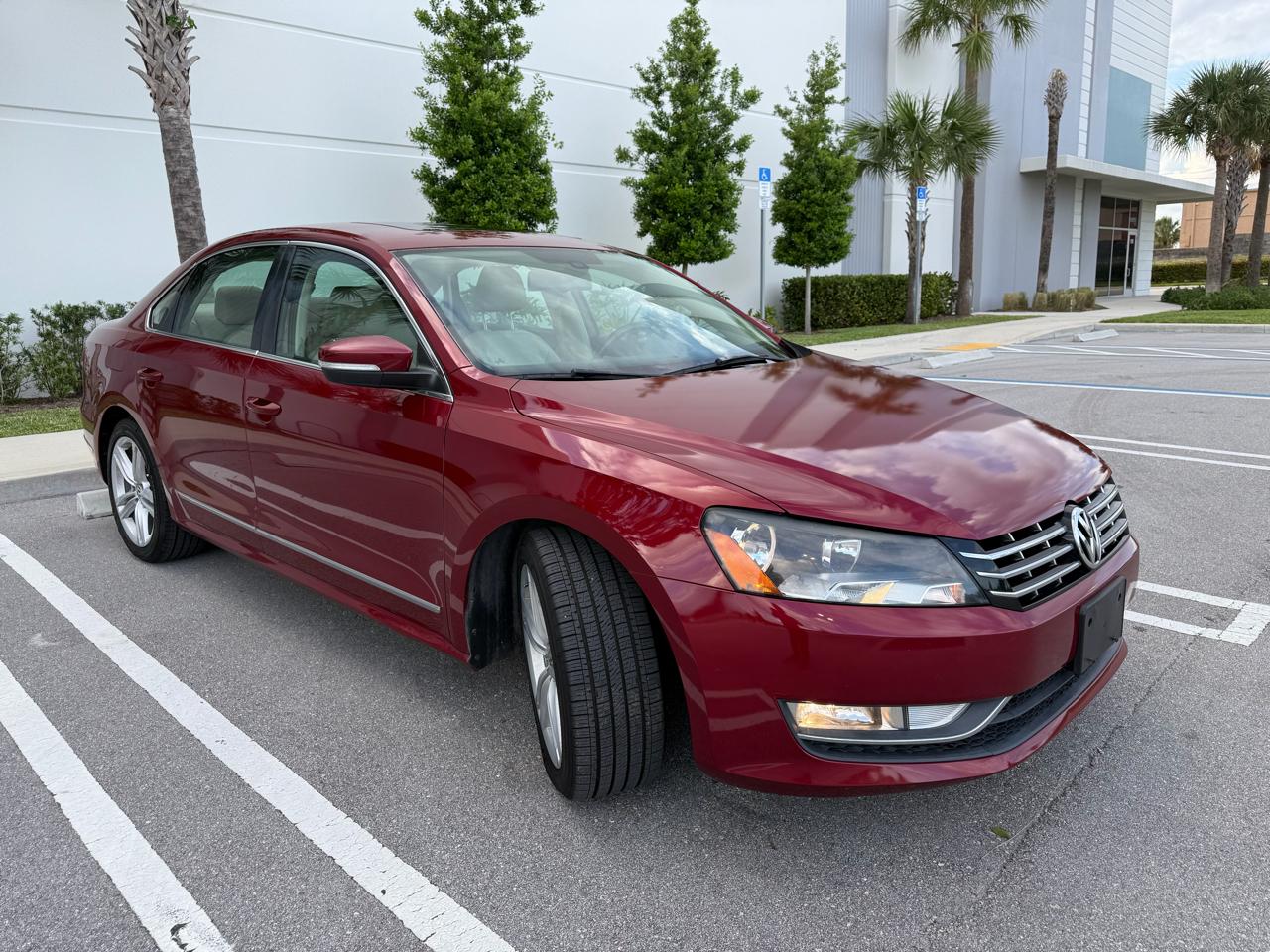 Volkswagen Passat TDI SEL Premium 6A 2015