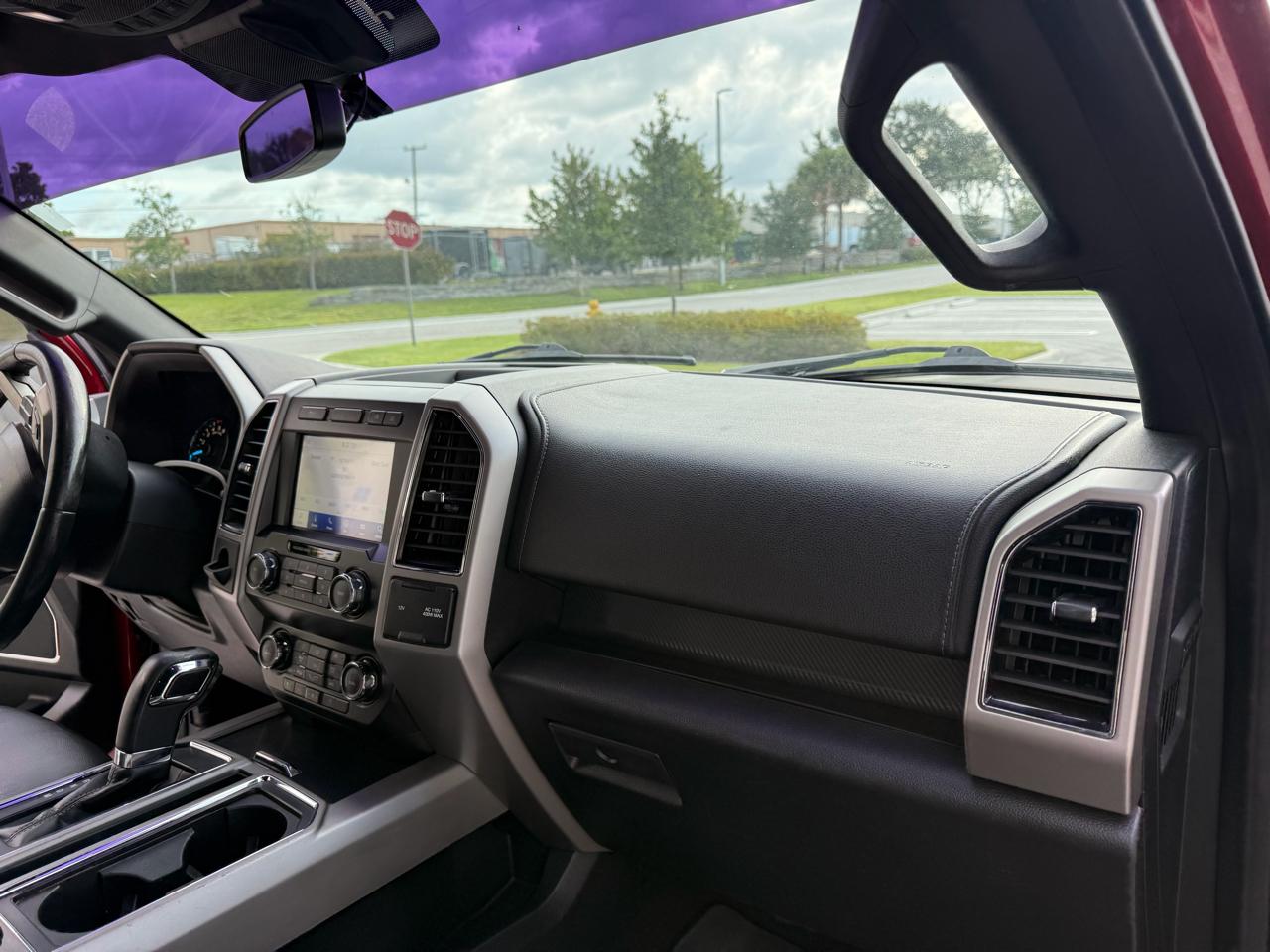 Ford F150 Lariat 2020