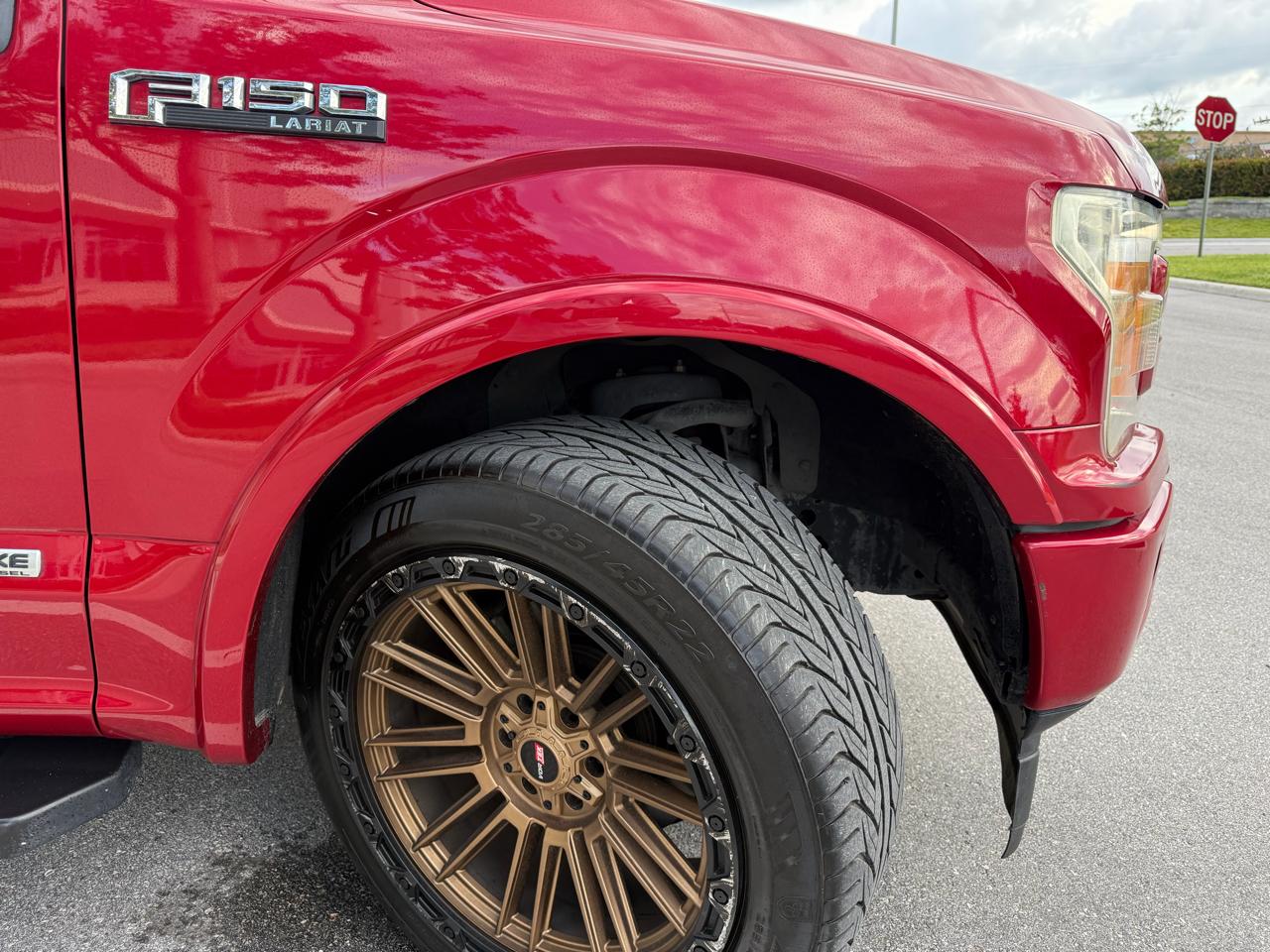 Ford F150 Lariat 2020