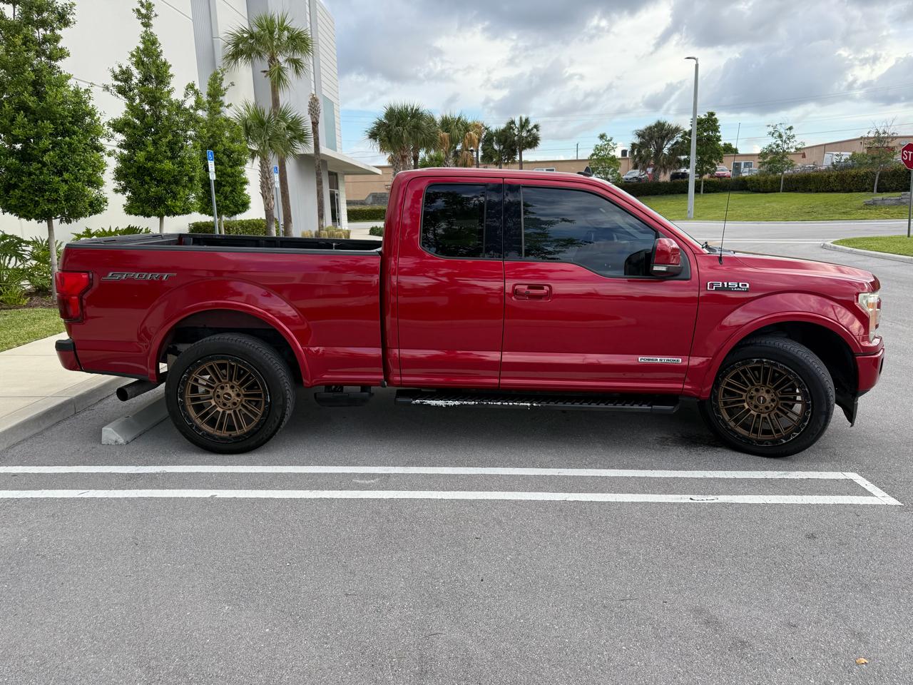 Ford F150 Lariat 2020
