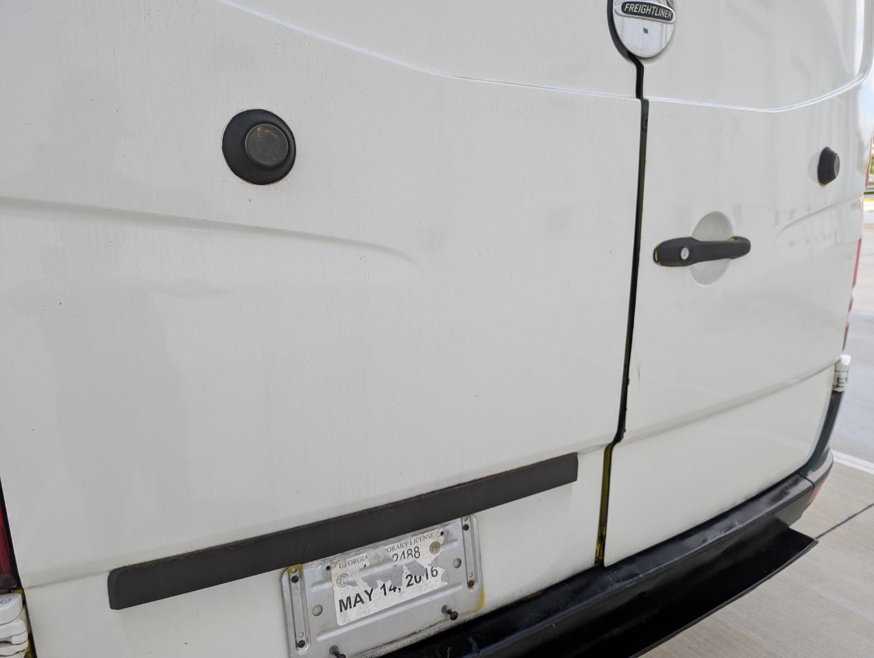 Freightliner Sprinter 3500 170-in. WB 2011