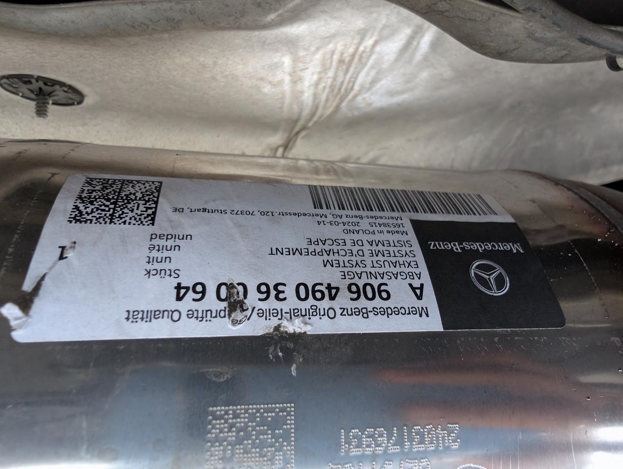 Freightliner Sprinter 3500 170-in. WB 2011