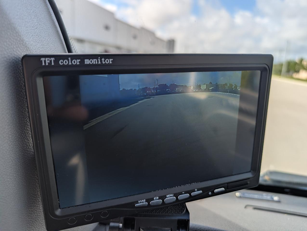 Freightliner Sprinter 3500 170-in. WB 2011