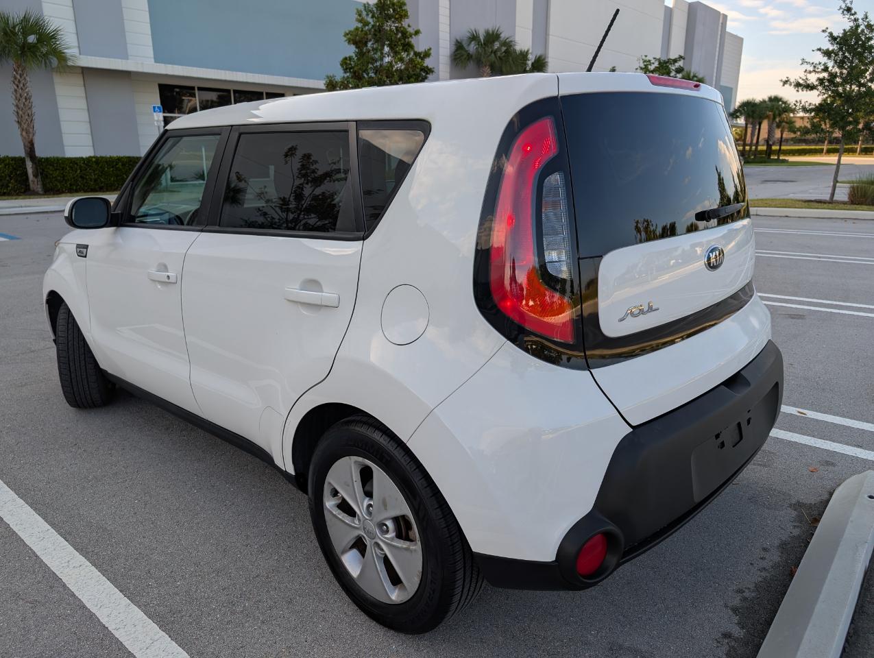 Kia Soul Base 6A 2016