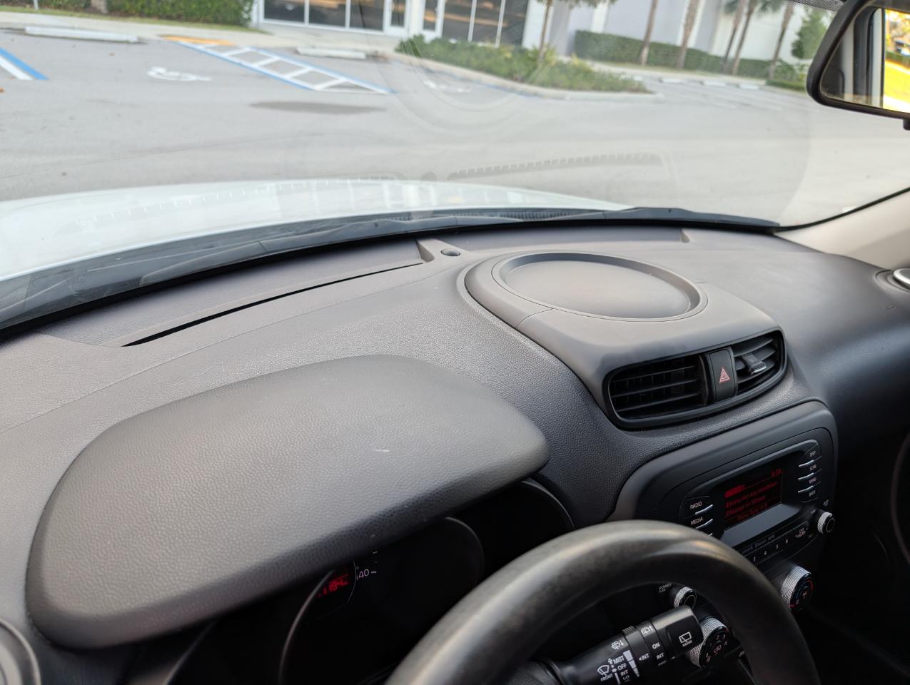 Kia Soul Base 6A 2016