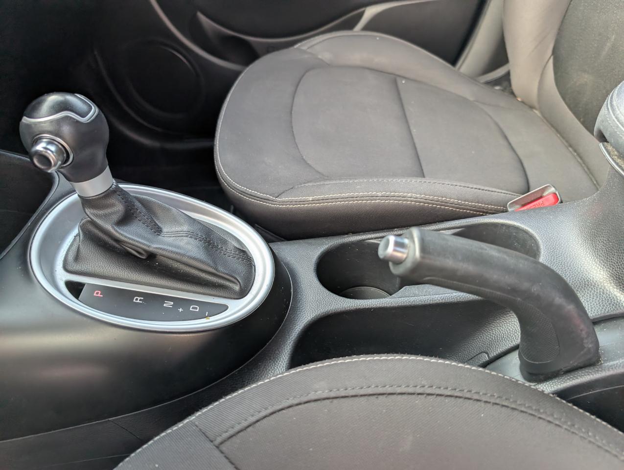 Kia Soul Base 6A 2016