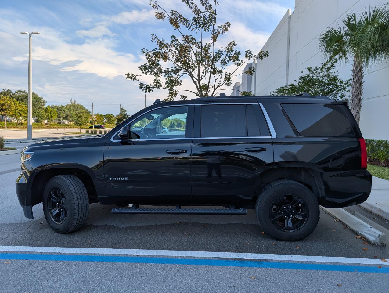 Chevrolet Tahoe LS 4WD 2020