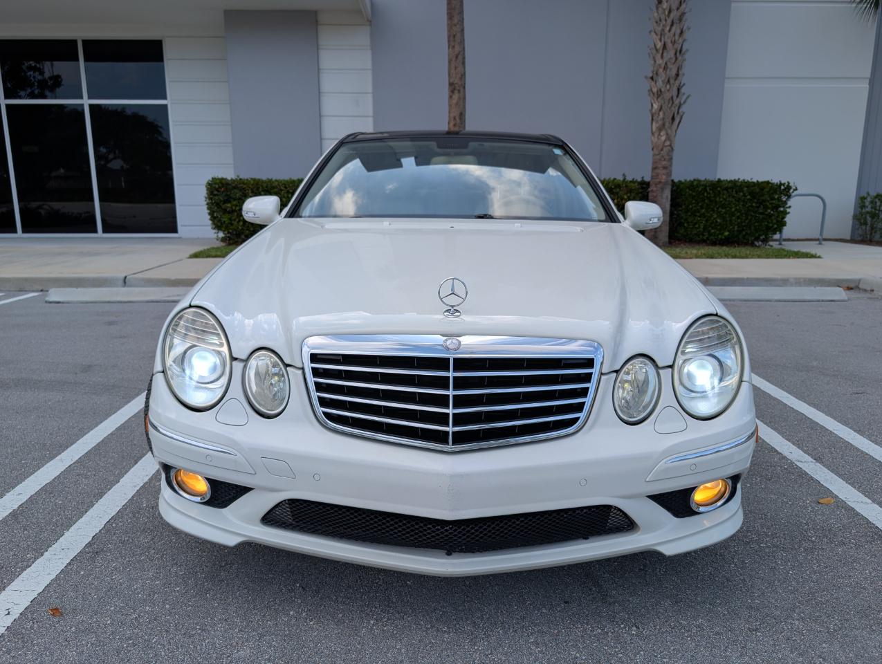 Mercedes-Benz E-Class E350 Luxury Sedan 2009