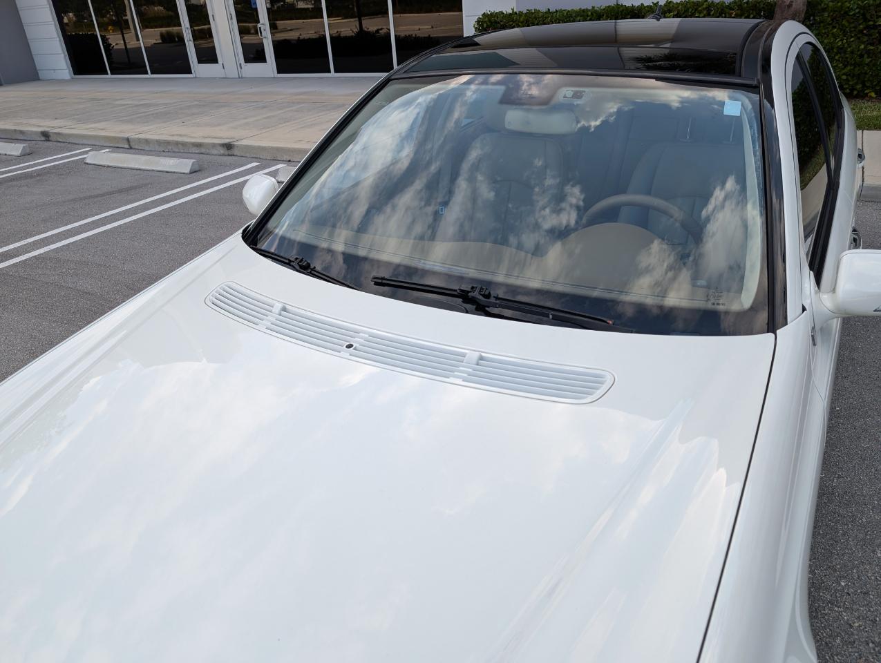 Mercedes-Benz E-Class E350 Luxury Sedan 2009