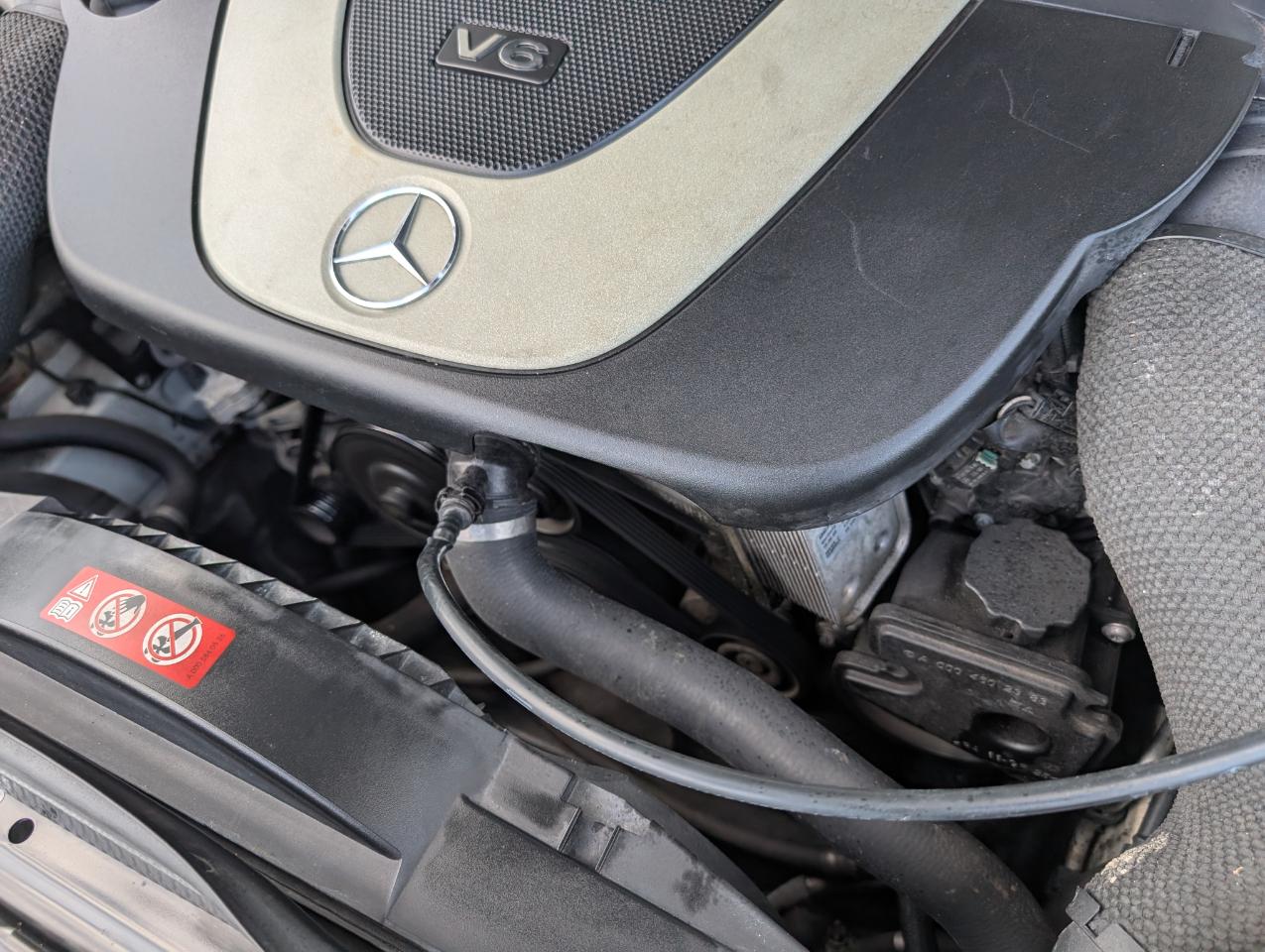 Mercedes-Benz E-Class E350 Luxury Sedan 2009
