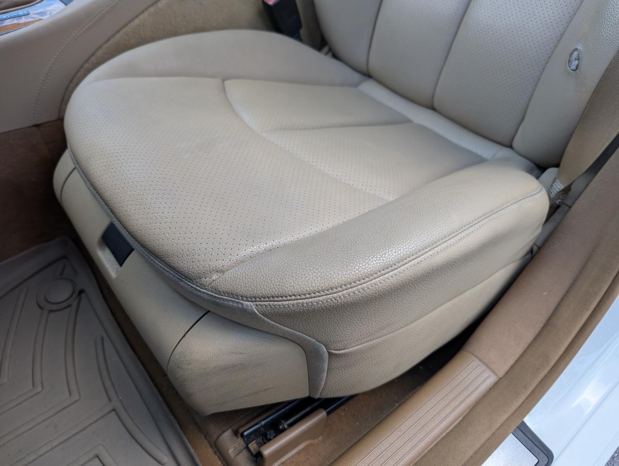 Mercedes-Benz E-Class E350 Luxury Sedan 2009