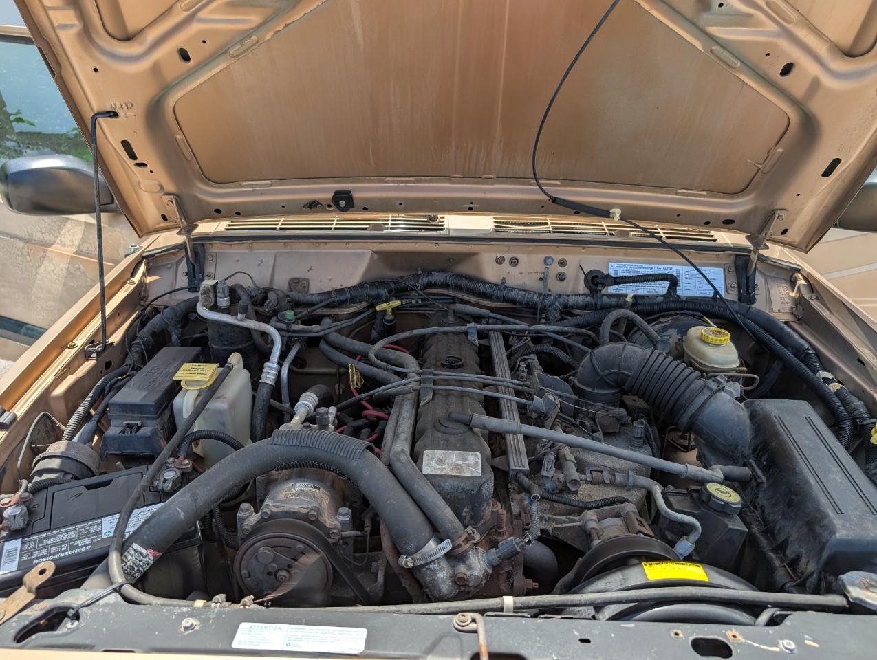 Jeep Cherokee Sport 4-Door 4WD 1999