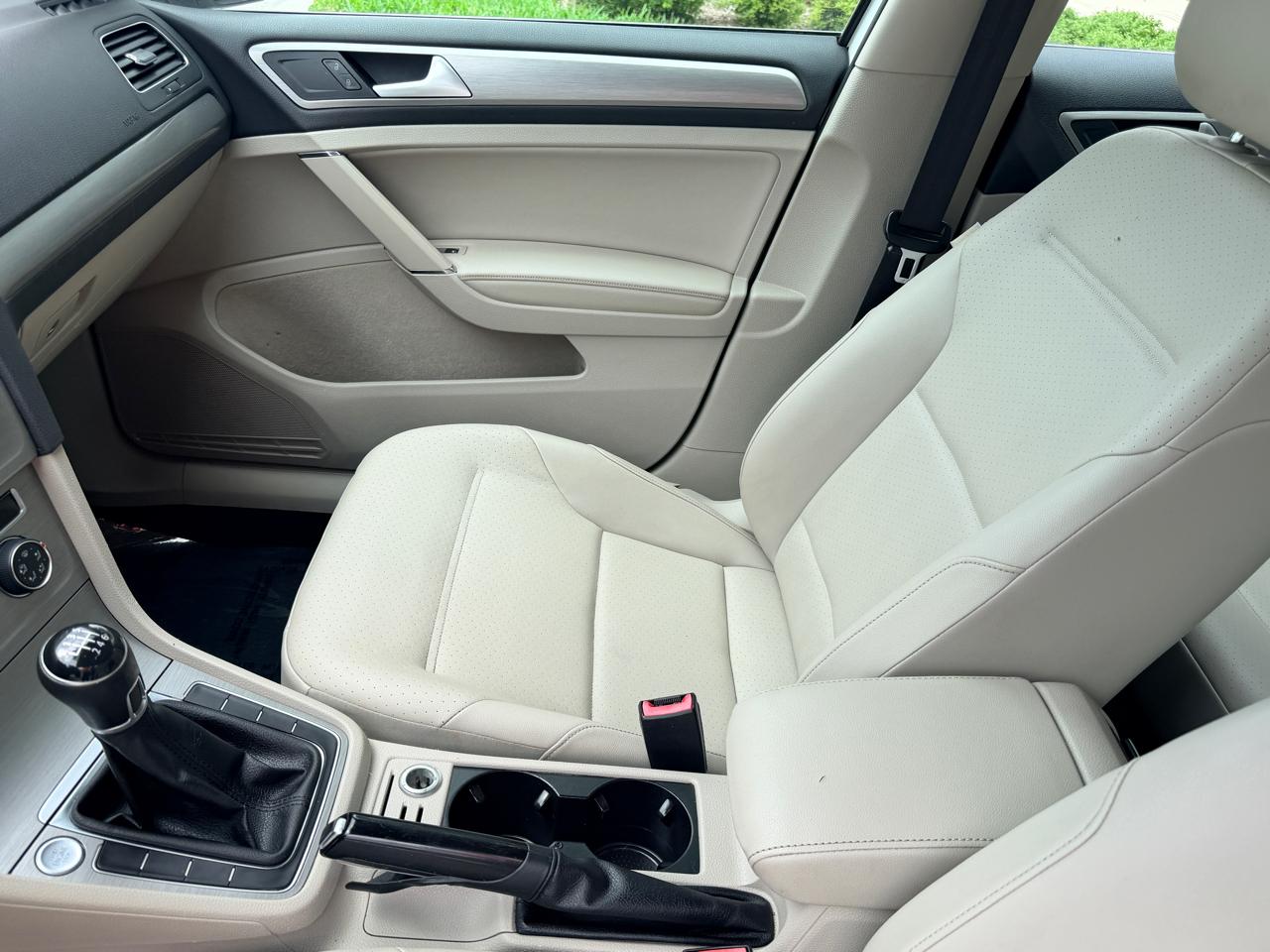 Volkswagen Golf SportWagen TDI S 6M 2015