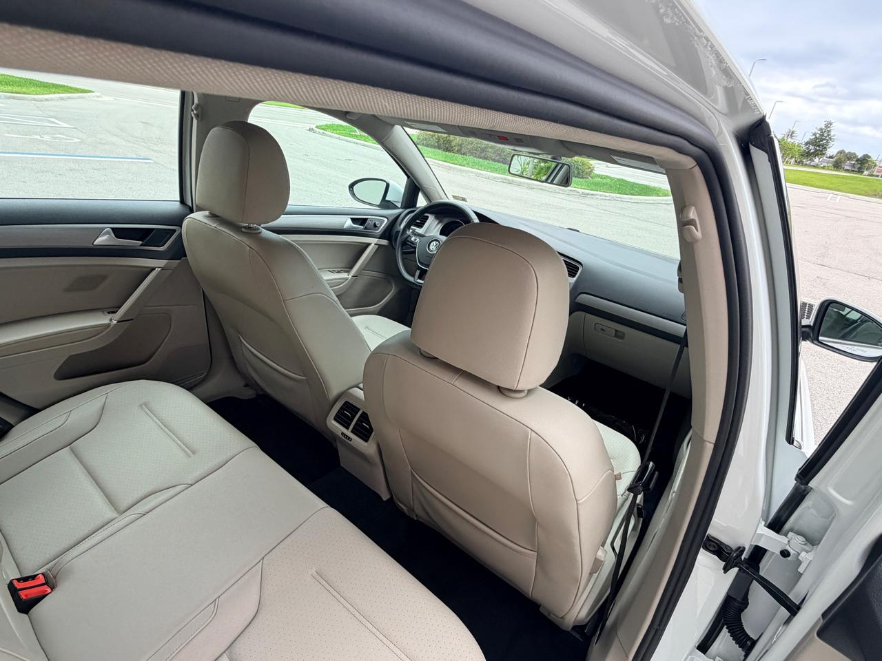 Volkswagen Golf SportWagen TDI S 6M 2015