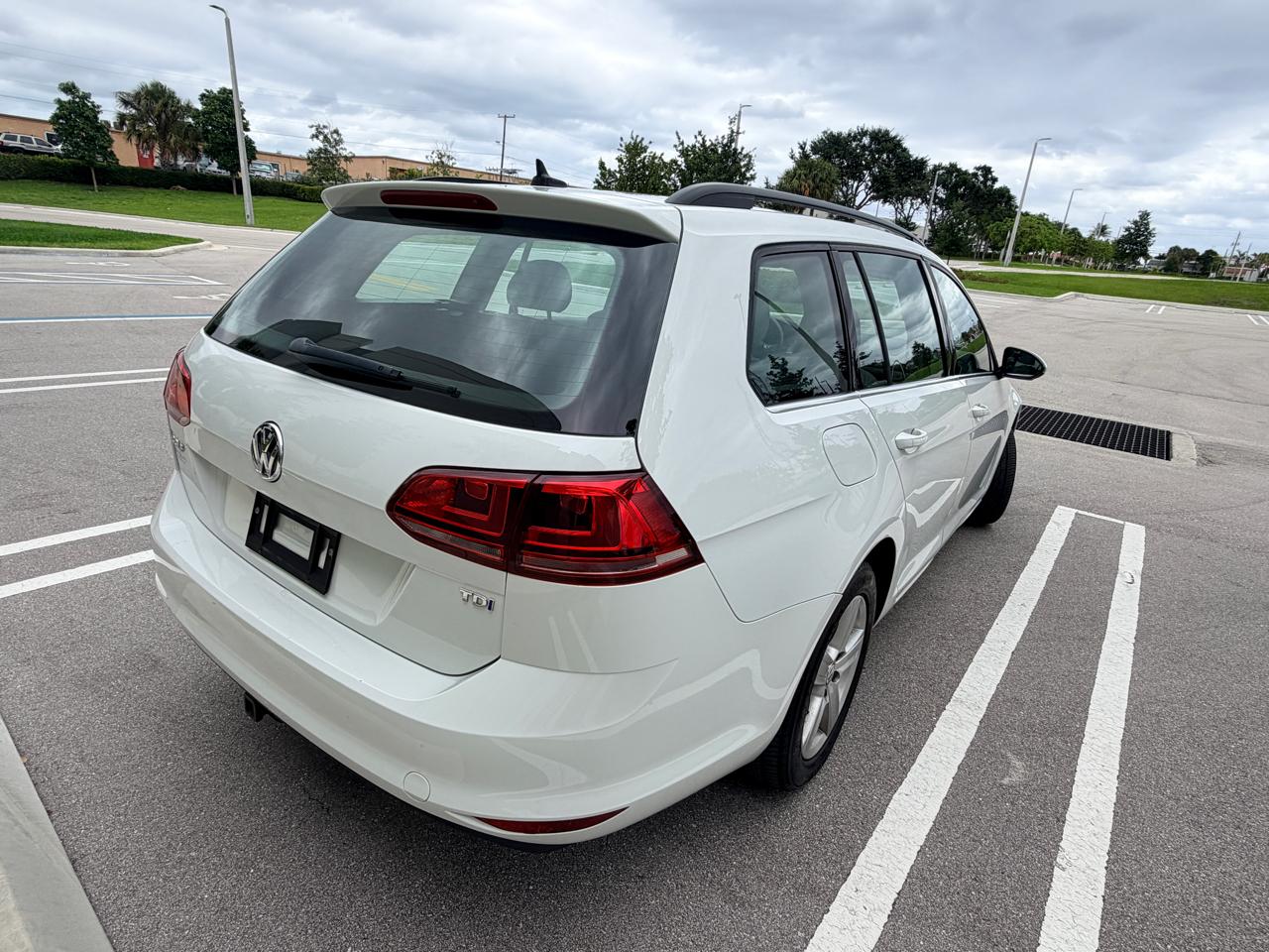 Volkswagen Golf SportWagen TDI S 6M 2015