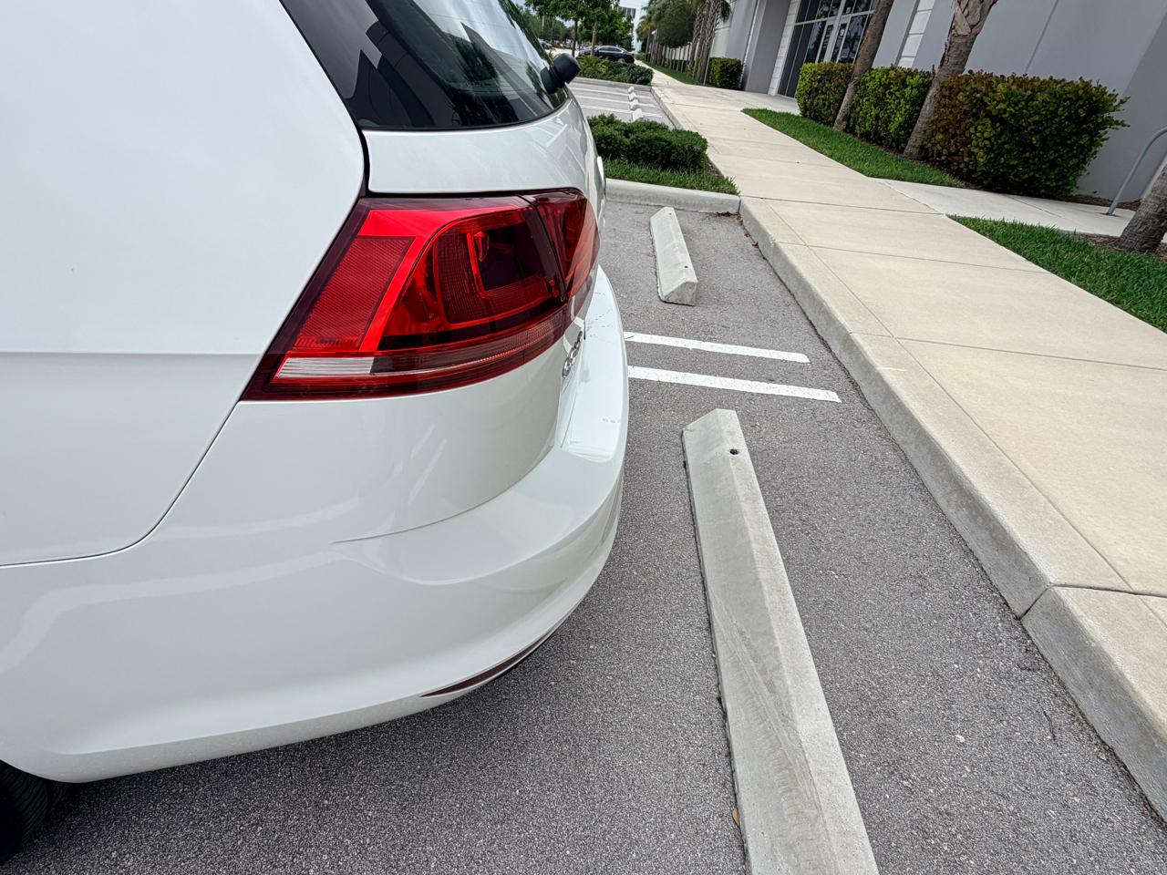 Volkswagen Golf SportWagen TDI S 6M 2015