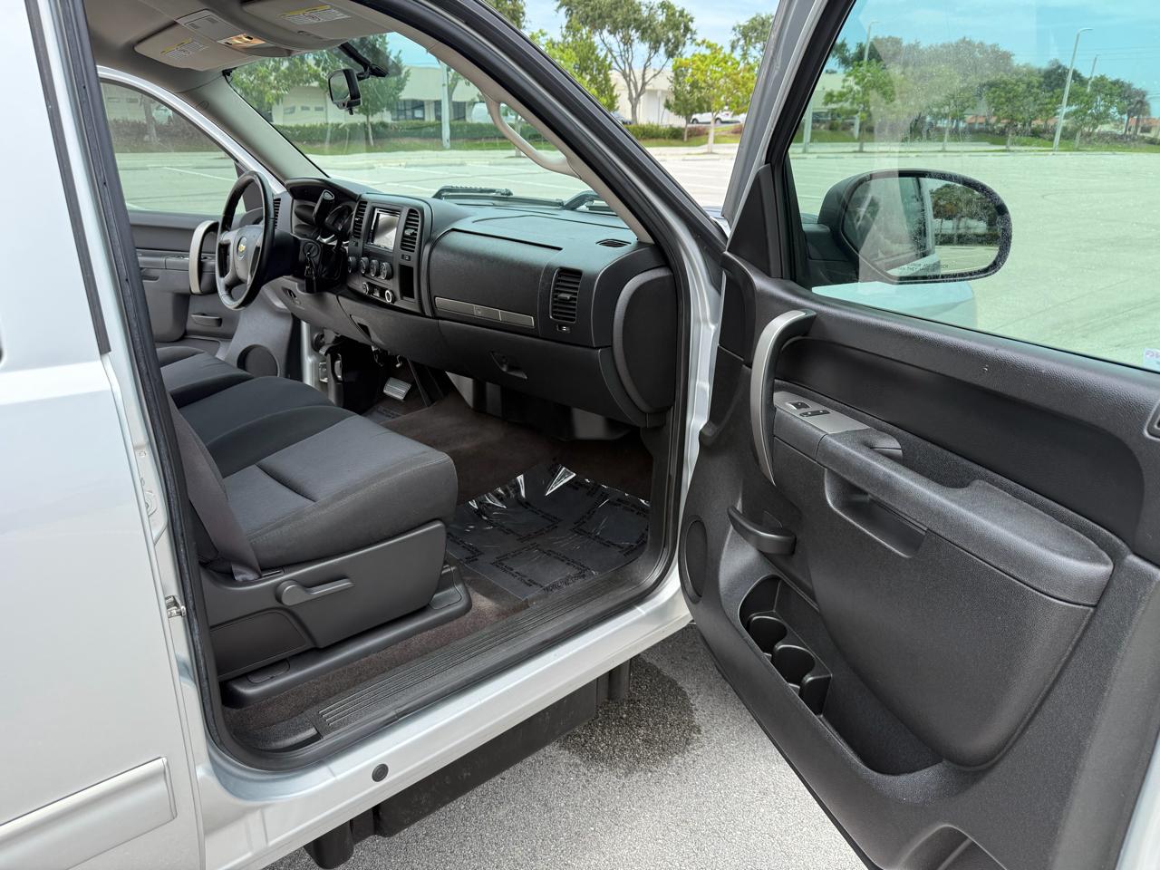 Chevrolet Silverado 2500HD LT Crew Cab 4WD 2014