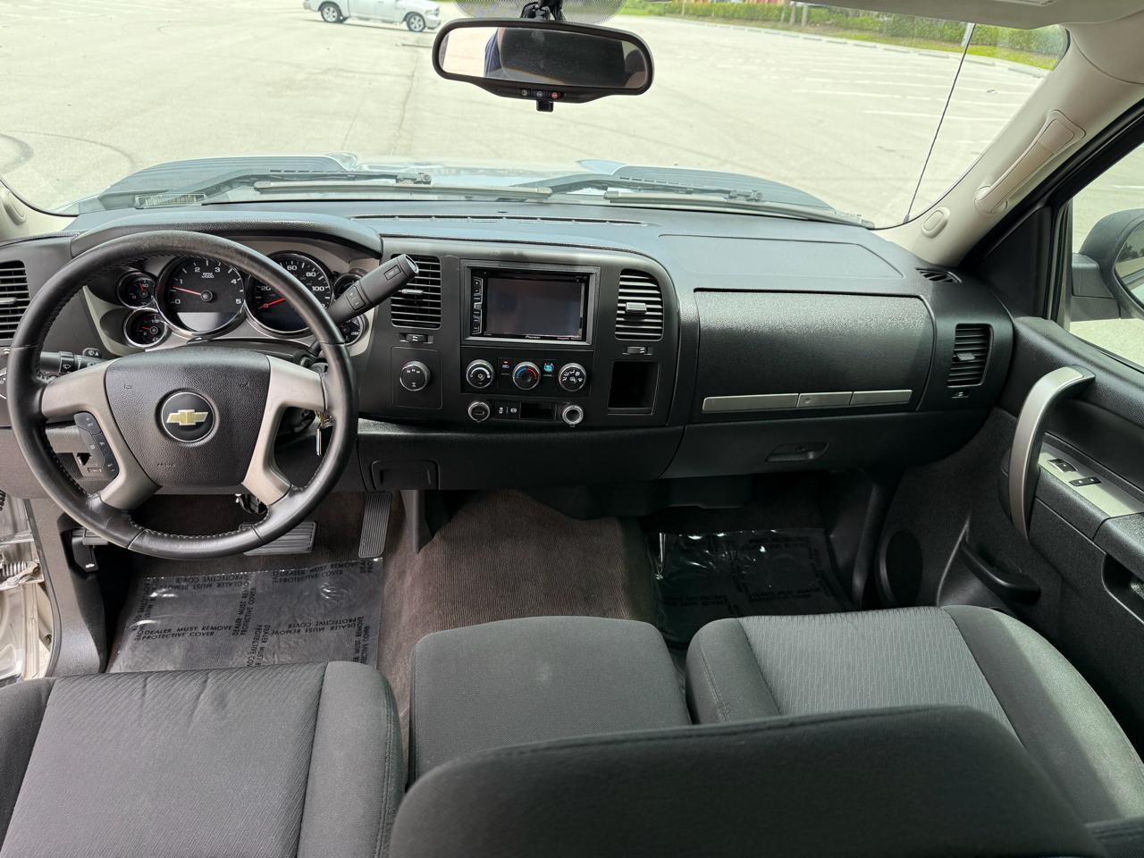 Chevrolet Silverado 2500HD LT Crew Cab 4WD 2014