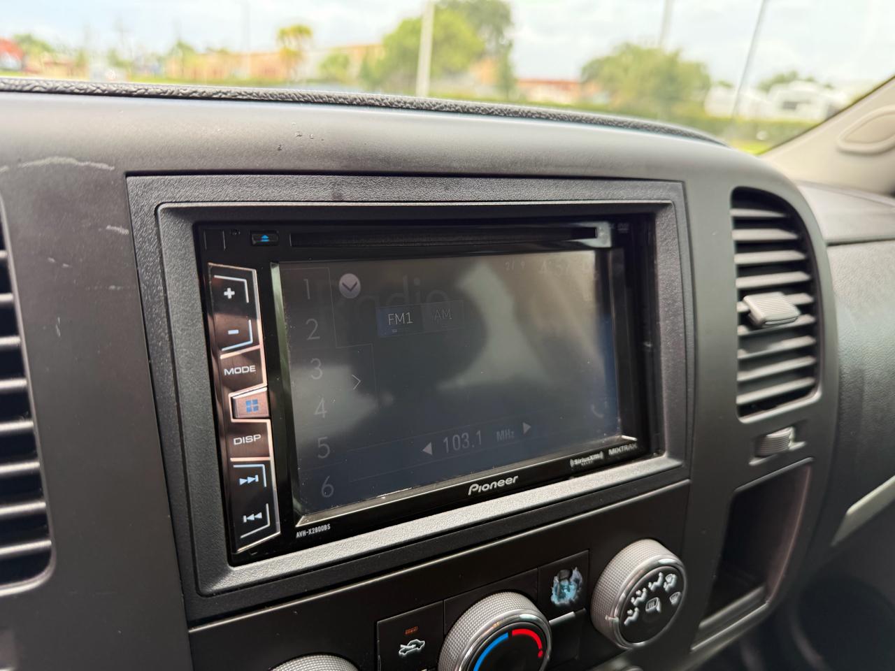 Chevrolet Silverado 2500HD LT Crew Cab 4WD 2014