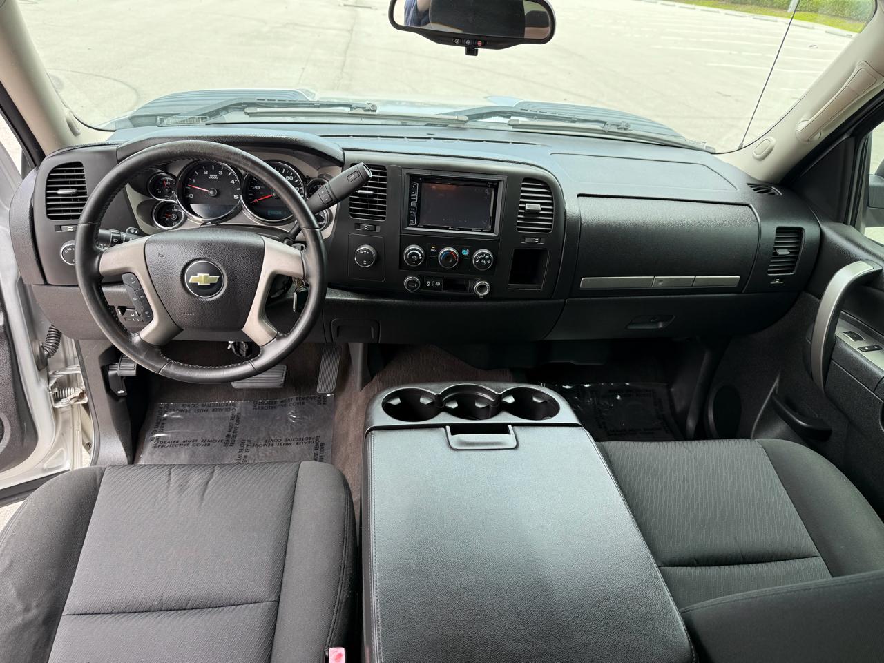 Chevrolet Silverado 2500HD LT Crew Cab 4WD 2014