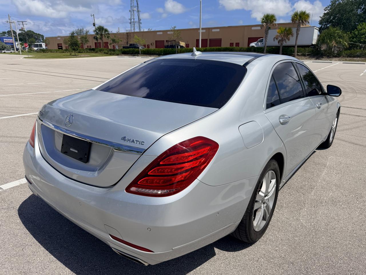 Mercedes-Benz S-Class S550 4MATIC 2017