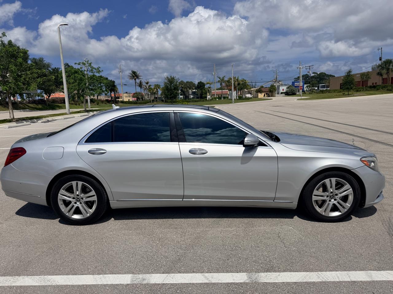 Mercedes-Benz S-Class S550 4MATIC 2017