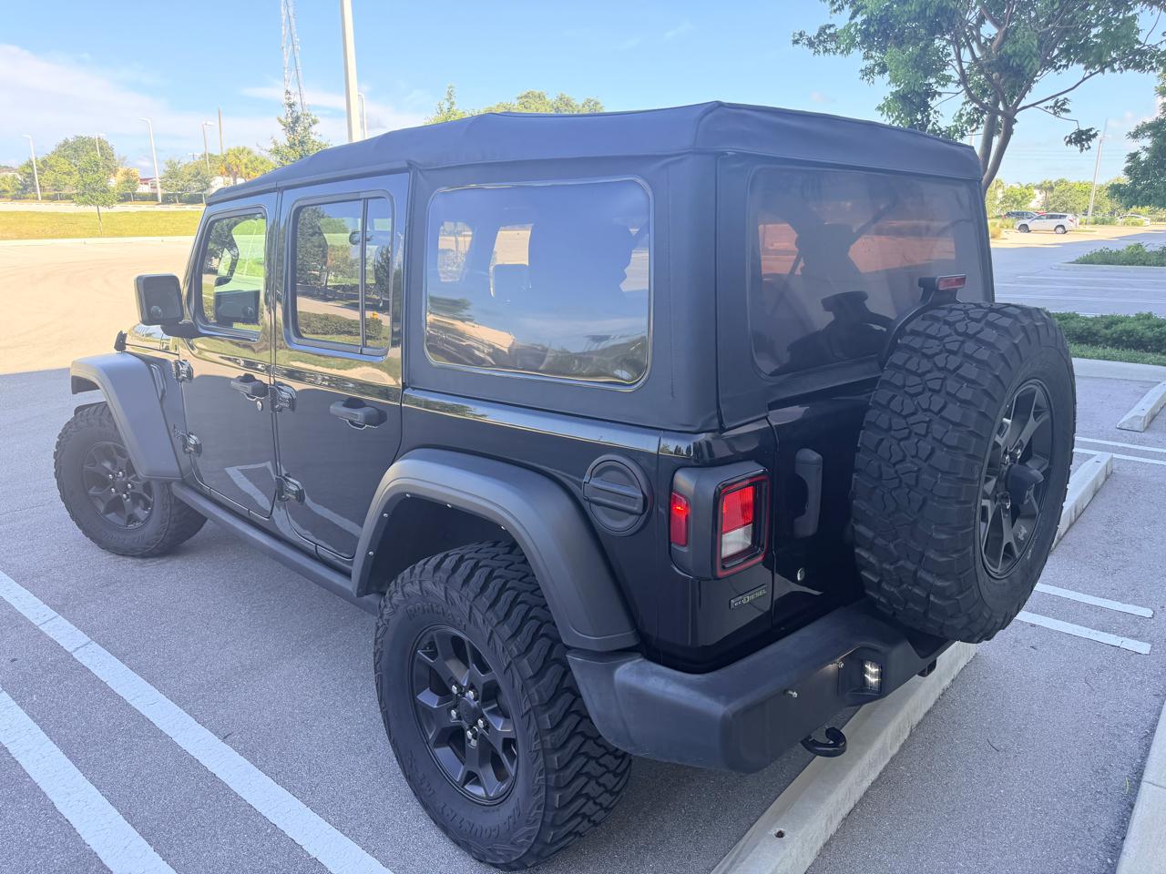 Jeep Wrangler Willys Unlimited 4x4 2022
