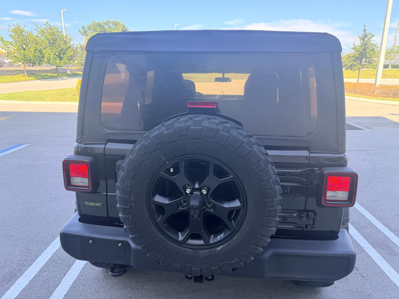 Jeep Wrangler Willys Unlimited 4x4 2022