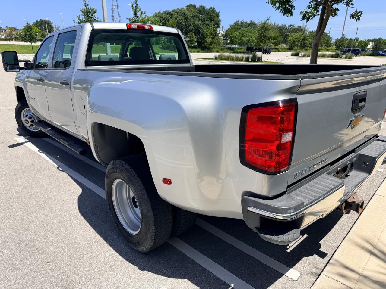 Chevrolet Silverado 3500HD Work Truck Crew Cab 4WD 2018