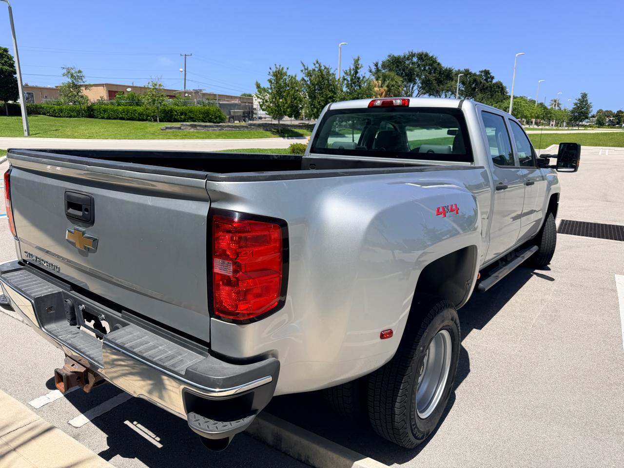 Chevrolet Silverado 3500HD Work Truck Crew Cab 4WD 2018