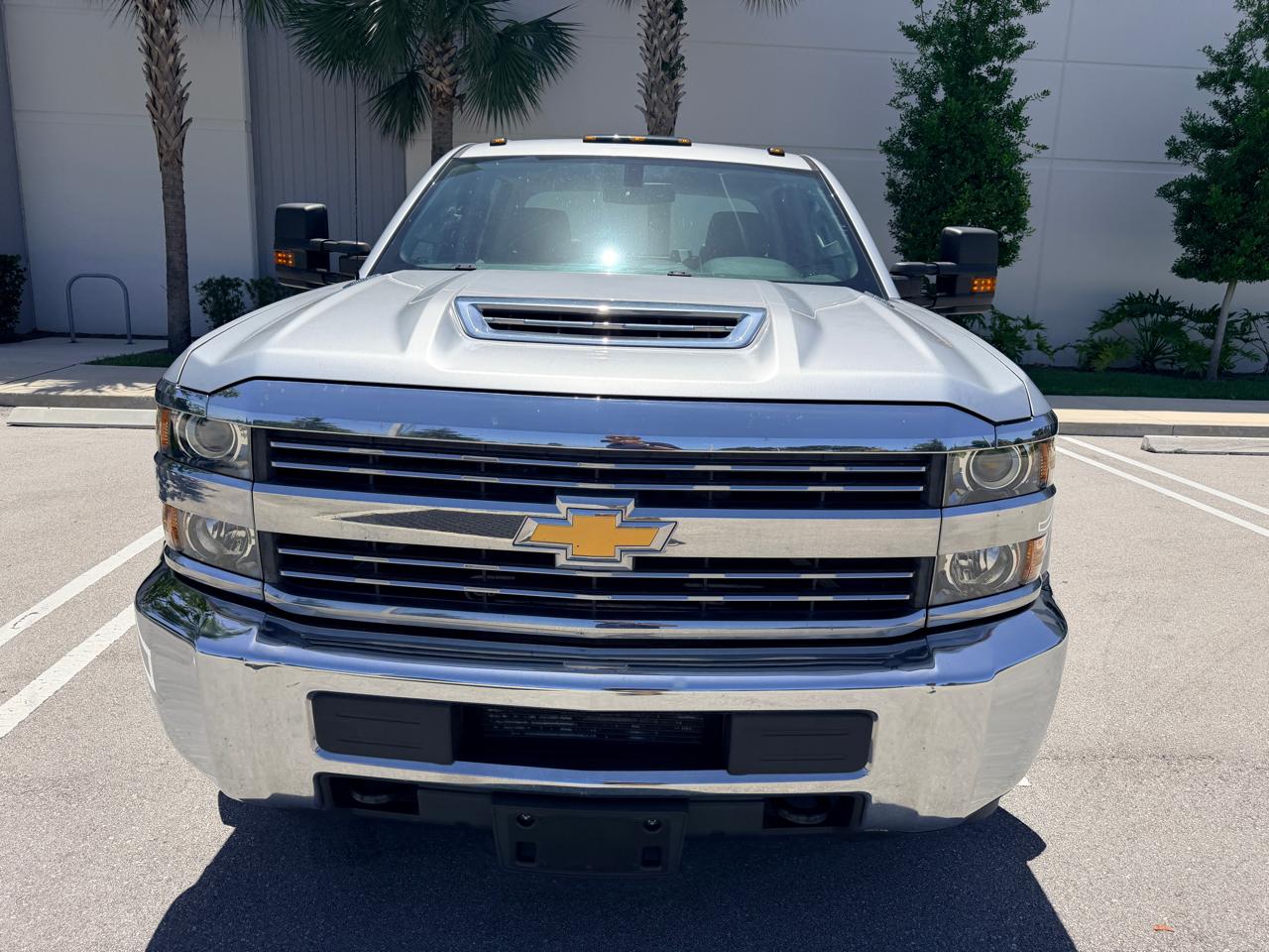 Chevrolet Silverado 3500HD Work Truck Crew Cab 4WD 2018