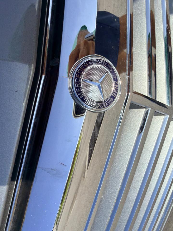 Mercedes-Benz E-Class E350 BlueTEC Sedan 2011