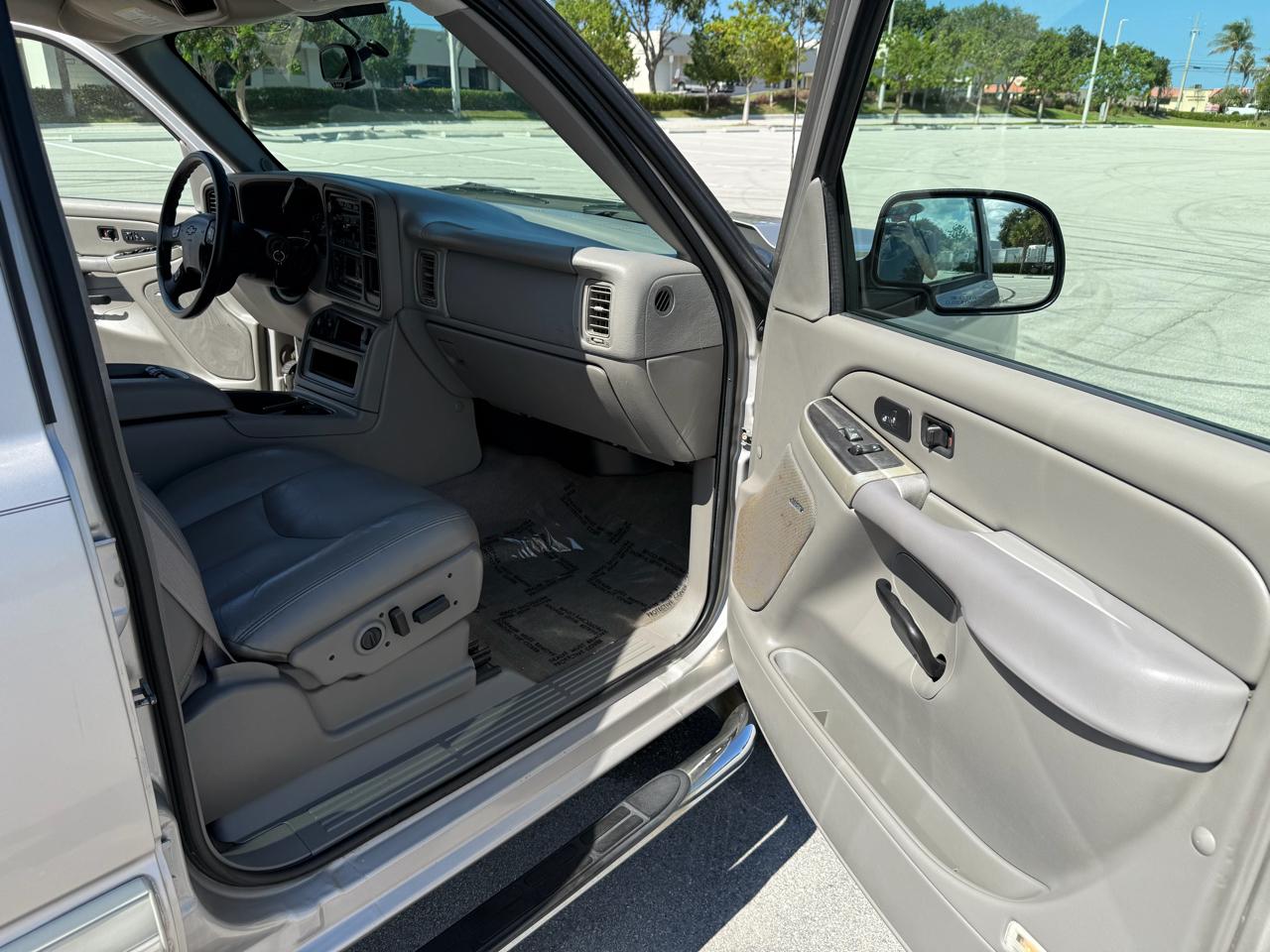 Chevrolet Silverado 2500HD LS Crew Cab 2WD 2006