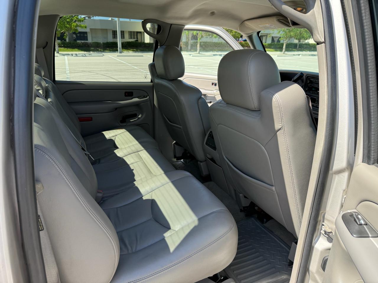 Chevrolet Silverado 2500HD LS Crew Cab 2WD 2006