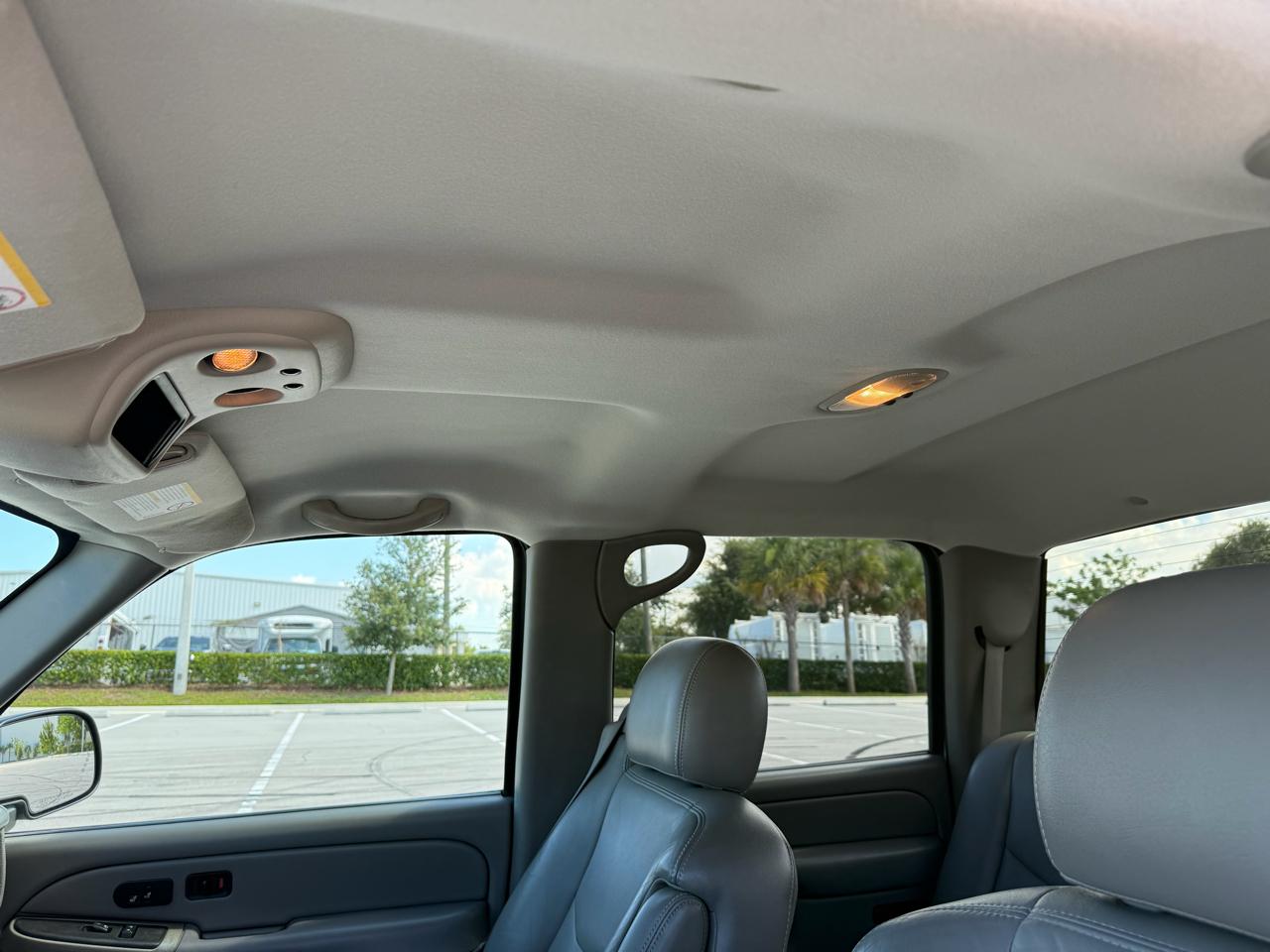 Chevrolet Silverado 2500HD LS Crew Cab 2WD 2006