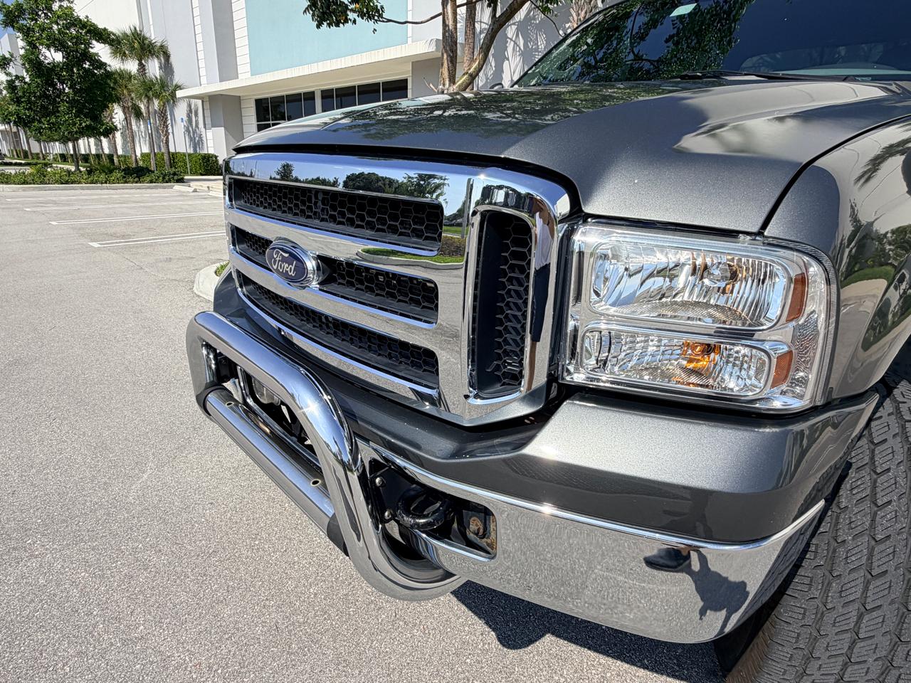 Ford F-350 SD XLT Crew Cab Long Bed 4WD 2006