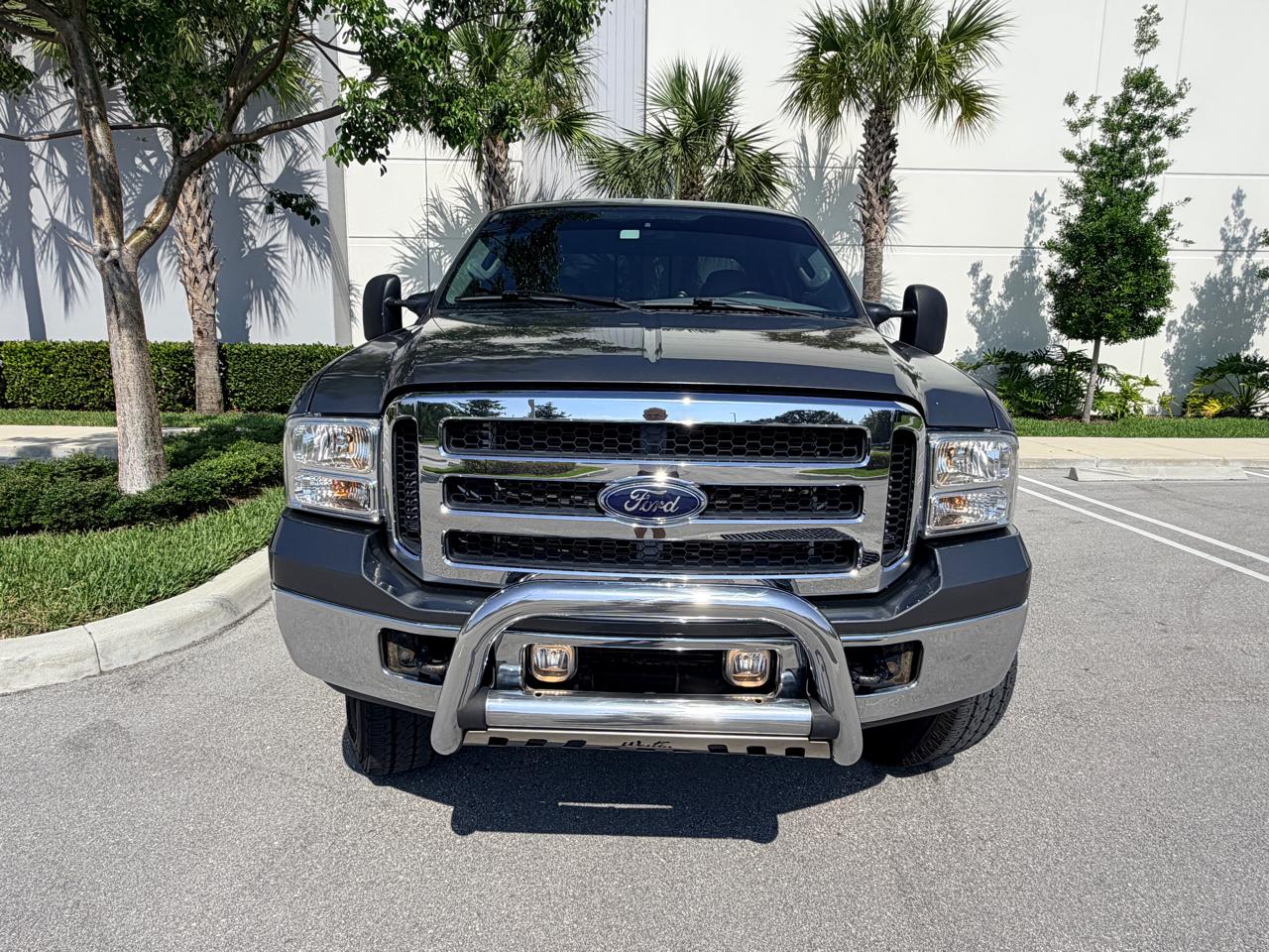 Ford F-350 SD XLT Crew Cab Long Bed 4WD 2006