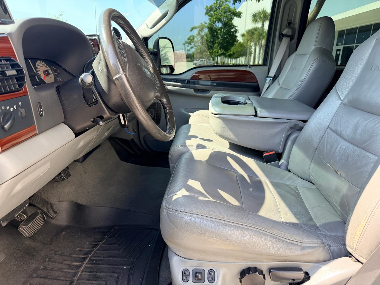 Ford F-350 SD XLT Crew Cab Long Bed 4WD 2006