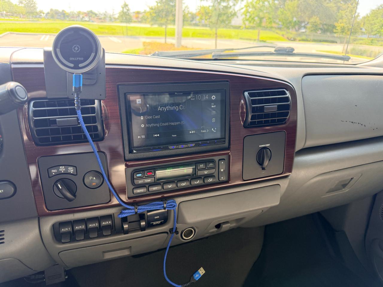Ford F-350 SD XLT Crew Cab Long Bed 4WD 2006