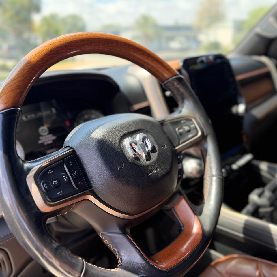 RAM 1500 Longhorn Crew Cab SWB 4WD 2020
