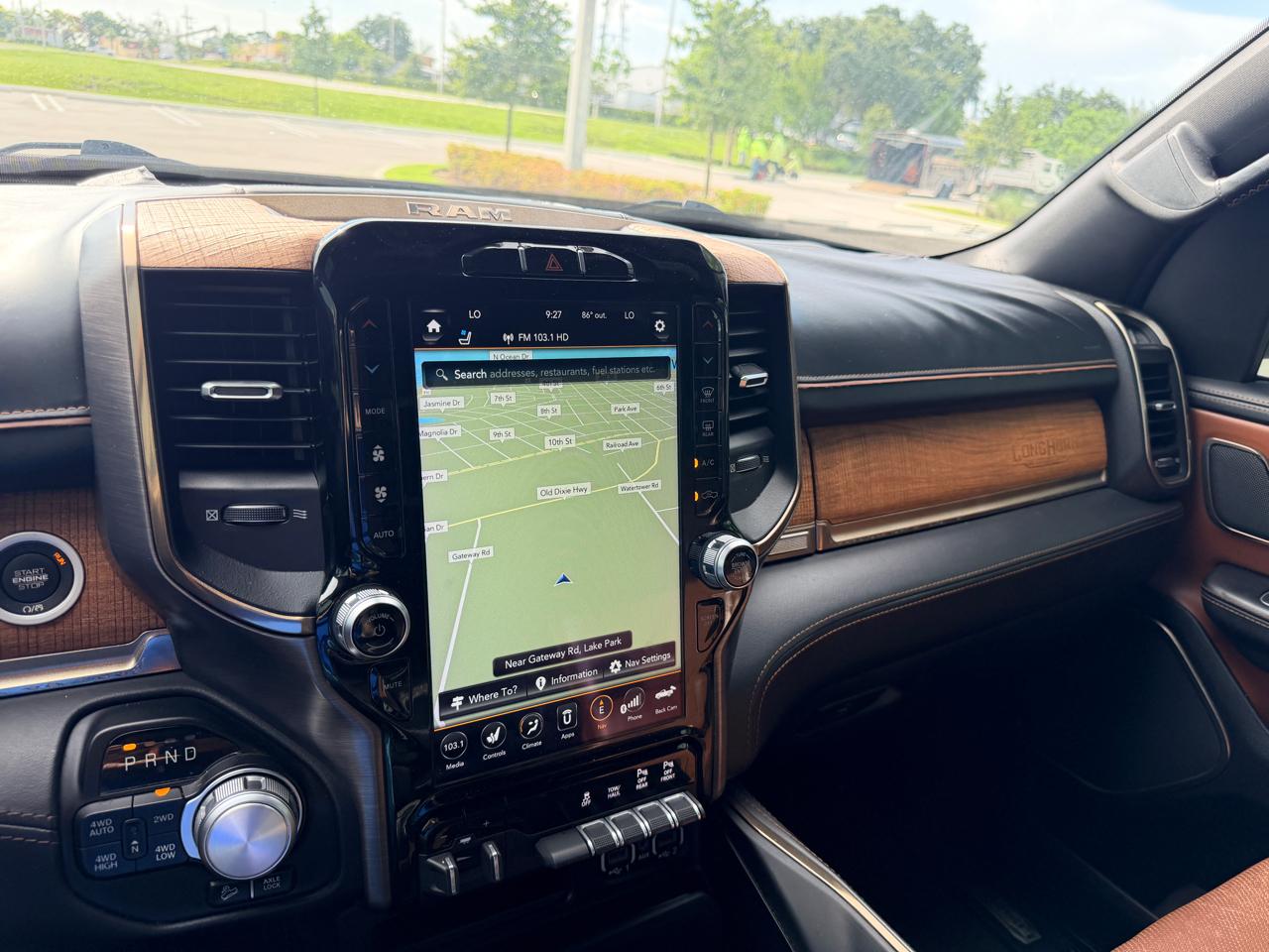 RAM 1500 Longhorn Crew Cab SWB 4WD 2020