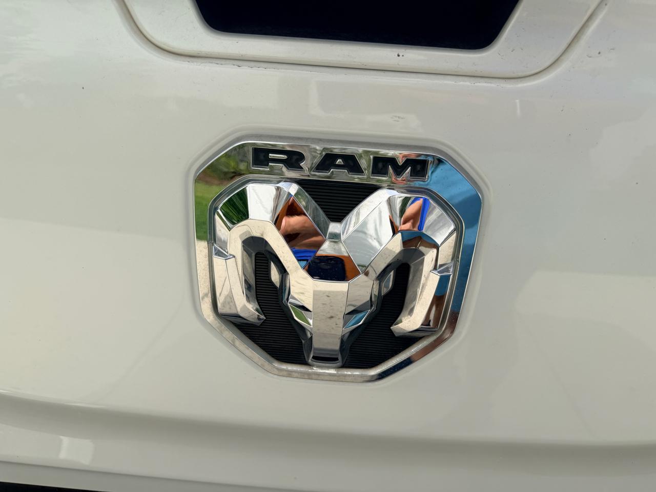 RAM 1500 Longhorn Crew Cab SWB 4WD 2020