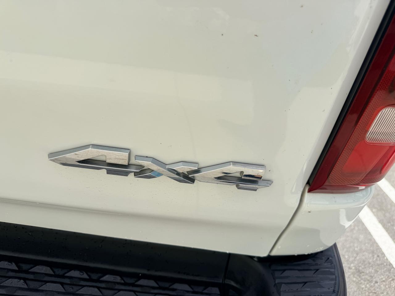RAM 1500 Longhorn Crew Cab SWB 4WD 2020