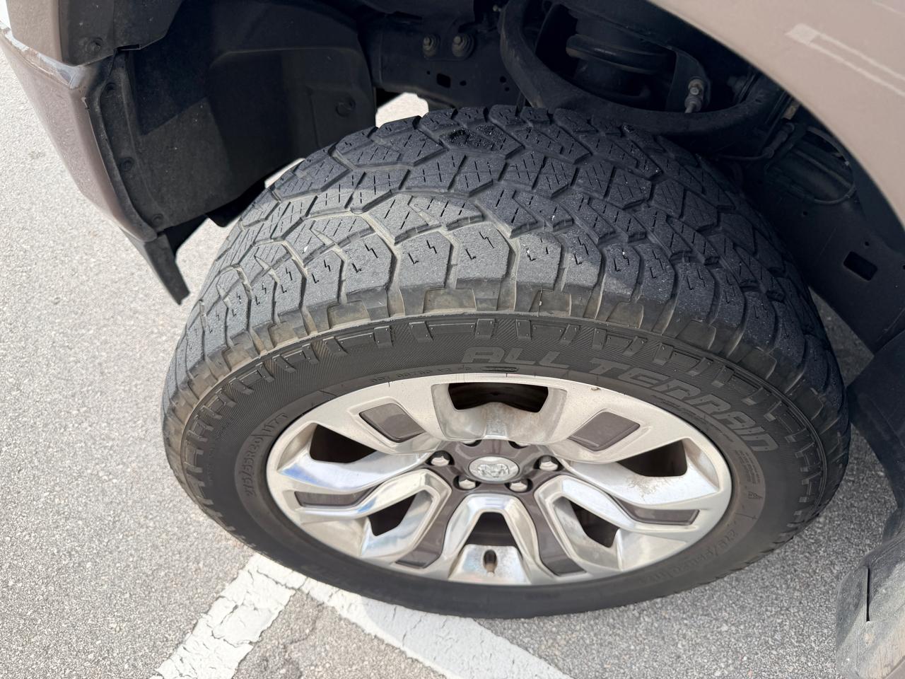 RAM 1500 Longhorn Crew Cab SWB 4WD 2020